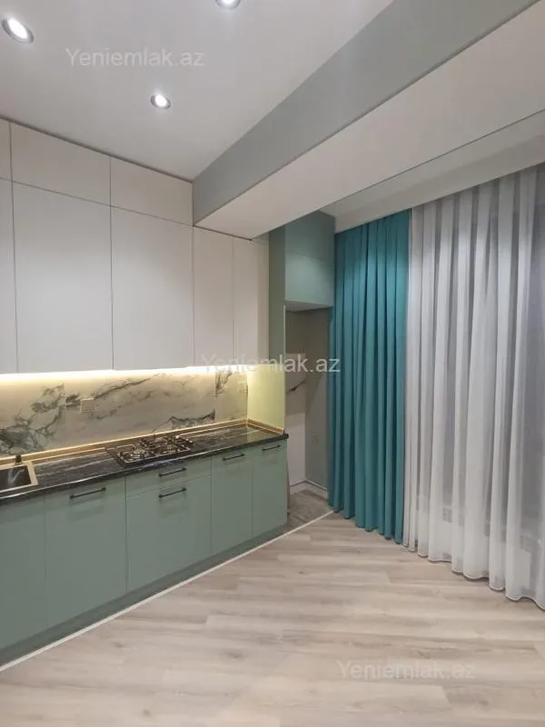 Satılır 2 otaqlı yeni tikili 70 m²