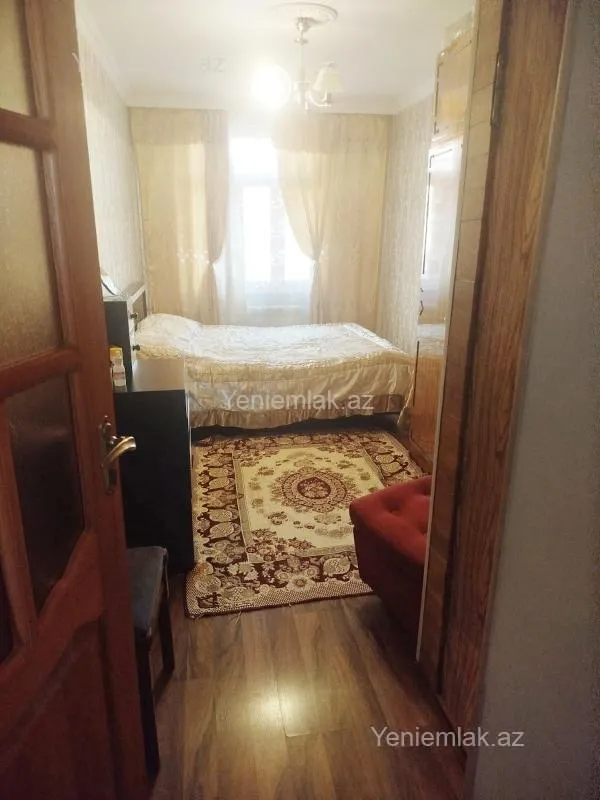 Satılır 3 otaqlı köhnə tikili 62 m²