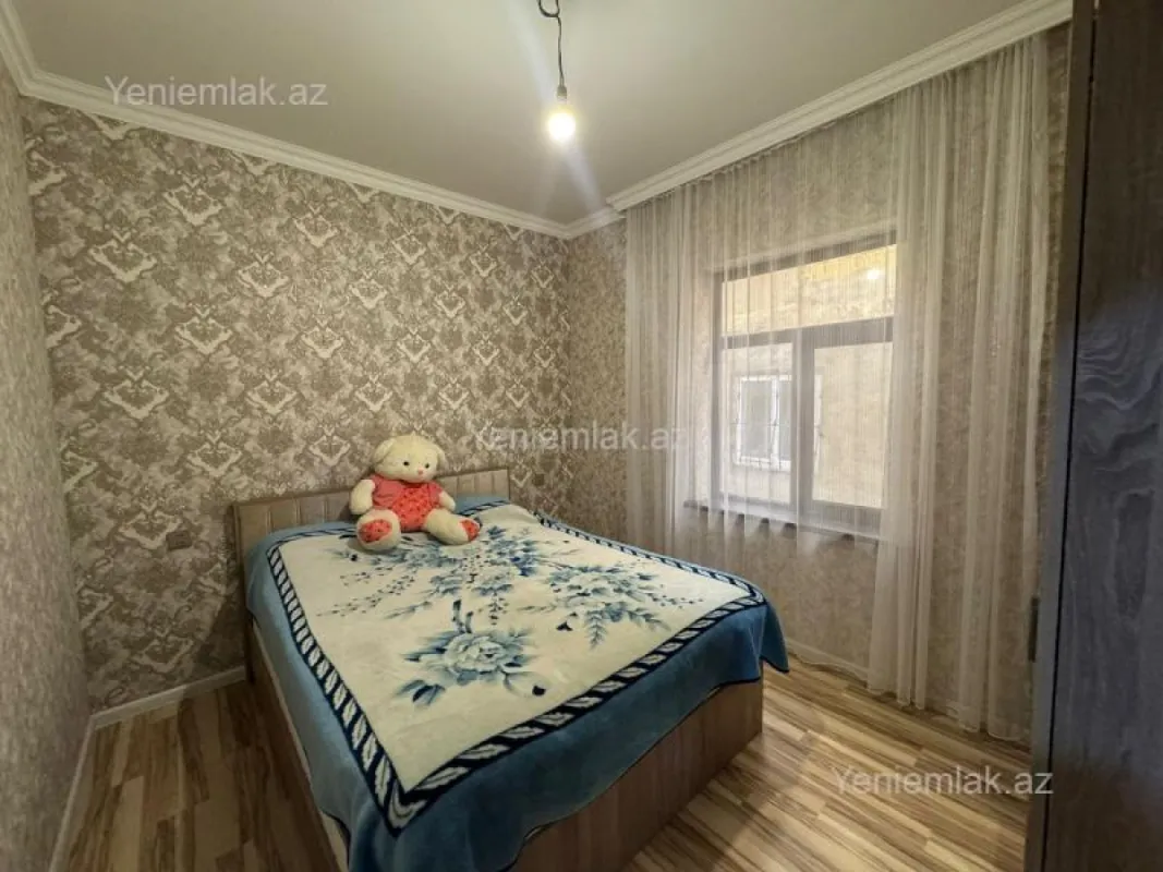 Satılır 4 otaqlı həyət evi 120 m²