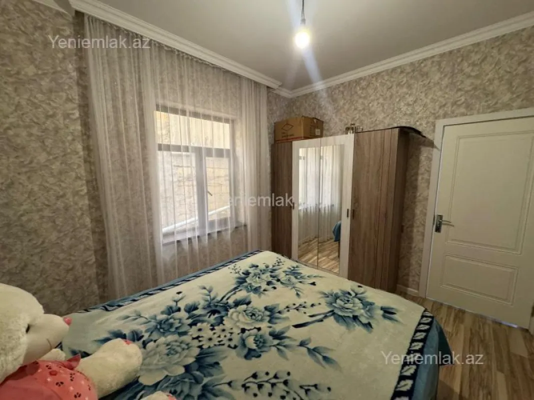 Satılır 4 otaqlı həyət evi 120 m²