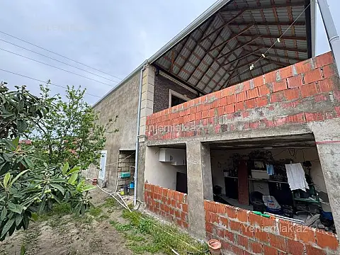Satılır 4 otaqlı həyət evi 120 m²