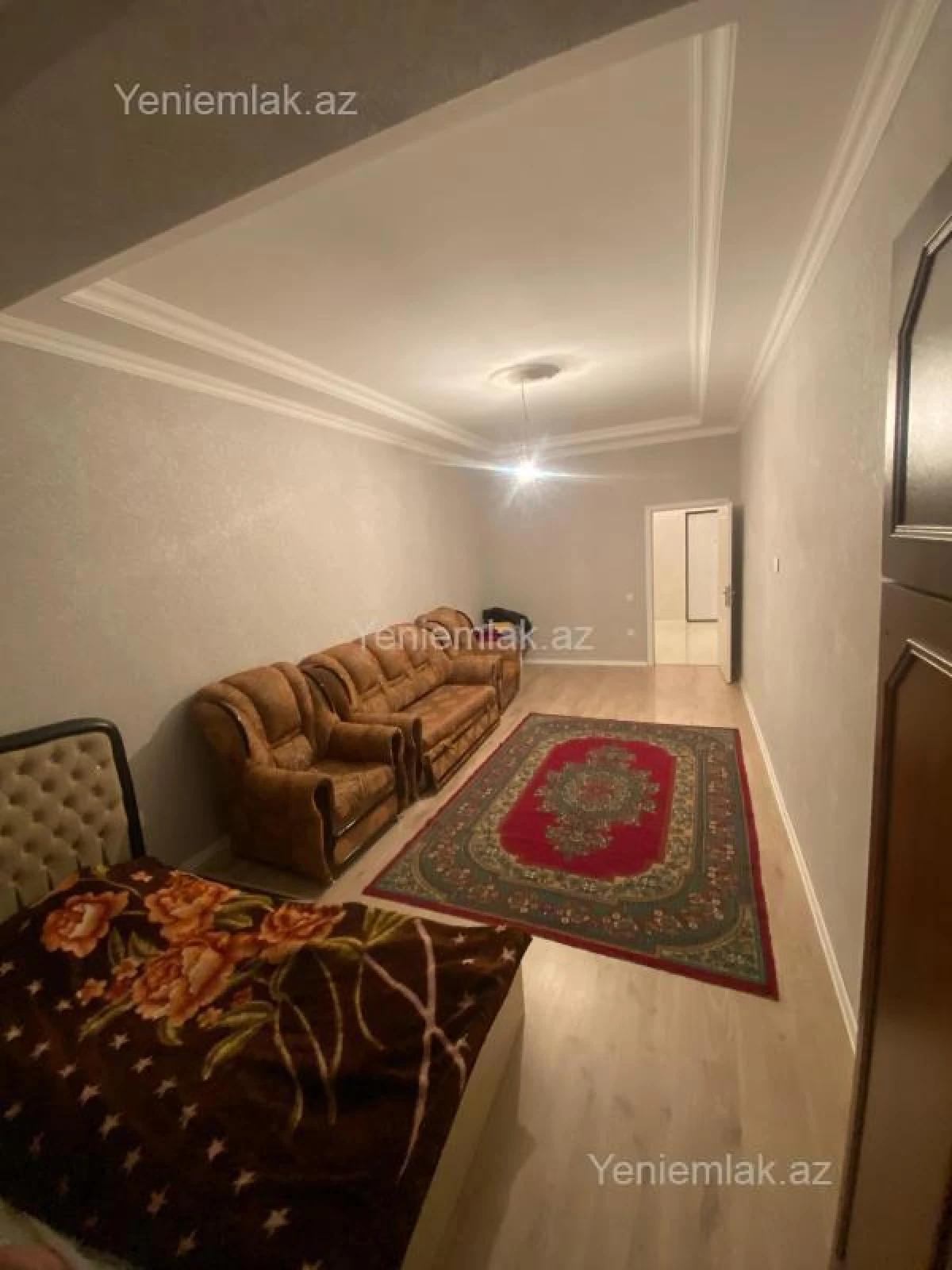 Satılır 2 otaqlı yeni tikili 72 m²