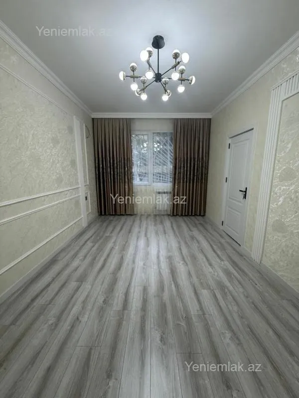 Satılır 2 otaqlı köhnə tikili 45 m²