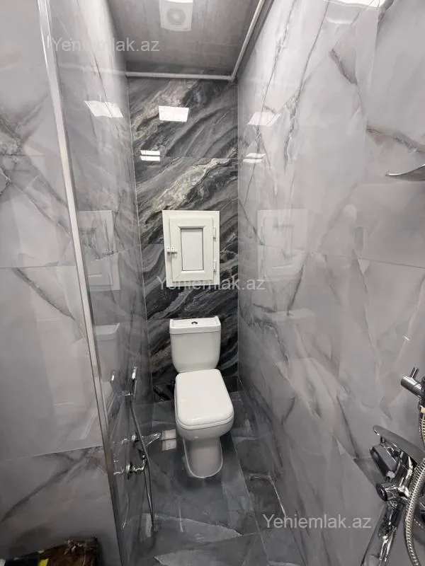 Satılır 2 otaqlı köhnə tikili 45 m²