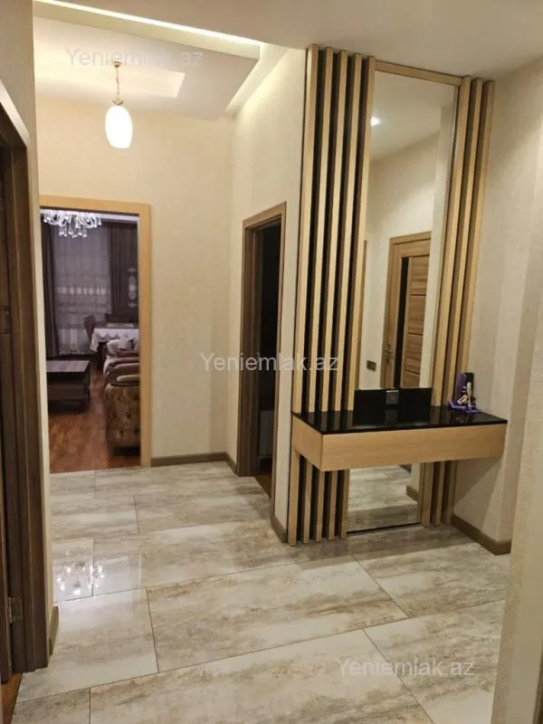 Satılır 3 otaqlı yeni tikili 113 m²