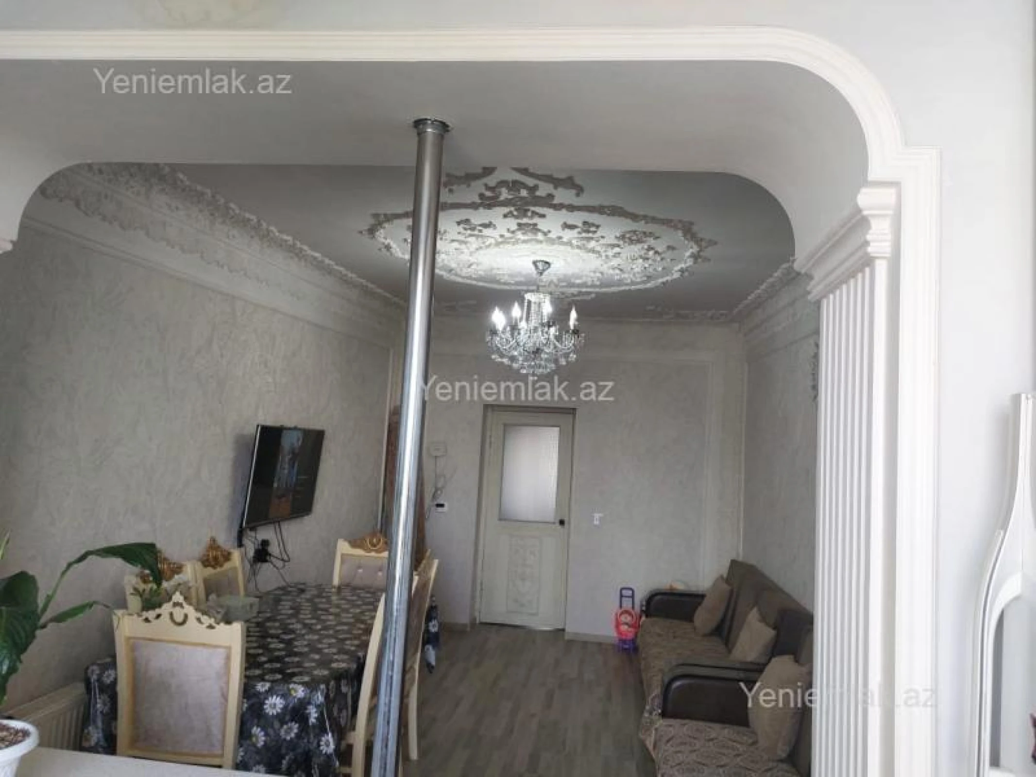 Satılır 3 otaqlı köhnə tikili 60 m²