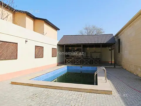 Satılır 5 otaqlı həyət evi 156 m²