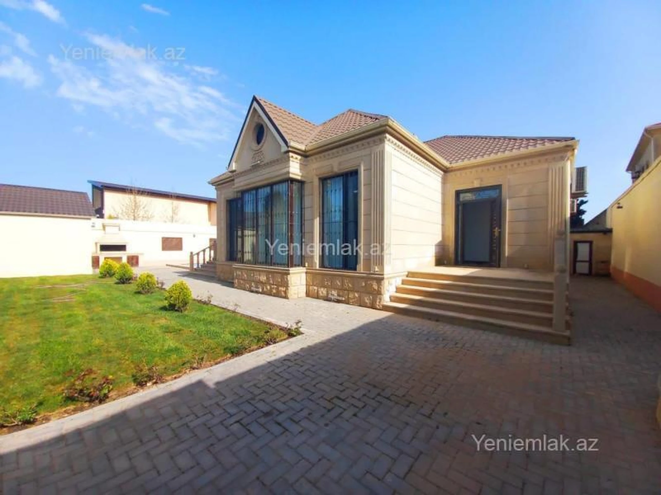 Satılır 5 otaqlı həyət evi 156 m²