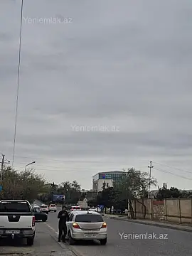 Satılır 5 otaqlı həyət evi 250 m²