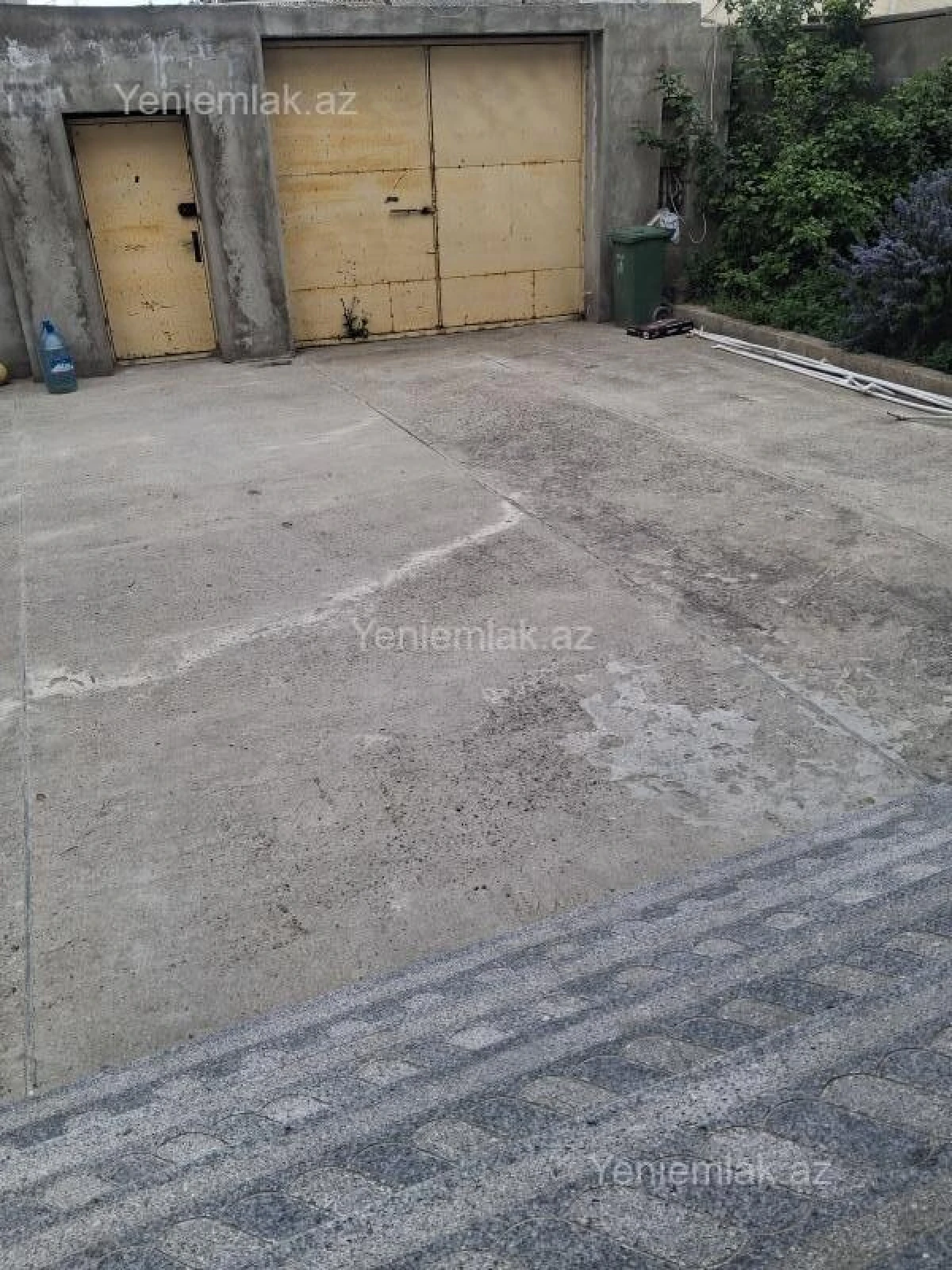 Satılır 5 otaqlı həyət evi 250 m²