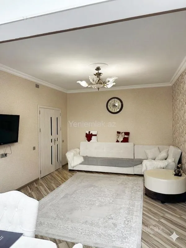Satılır 3 otaqlı köhnə tikili 68 m²