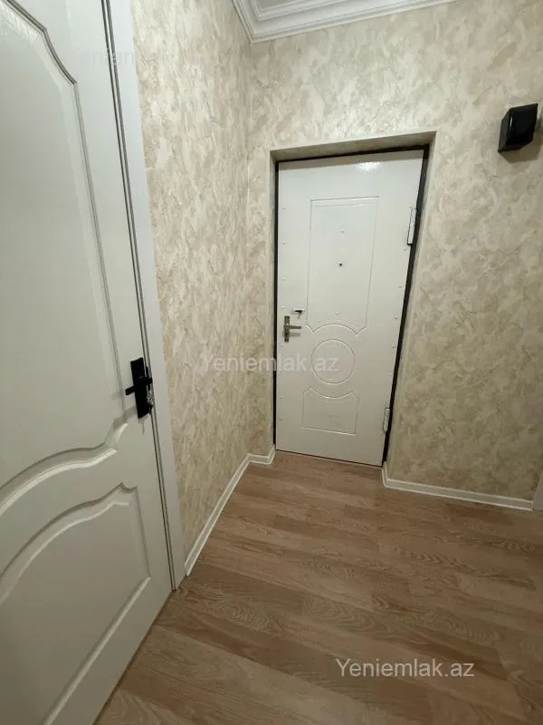 Satılır 2 otaqlı köhnə tikili 58 m²