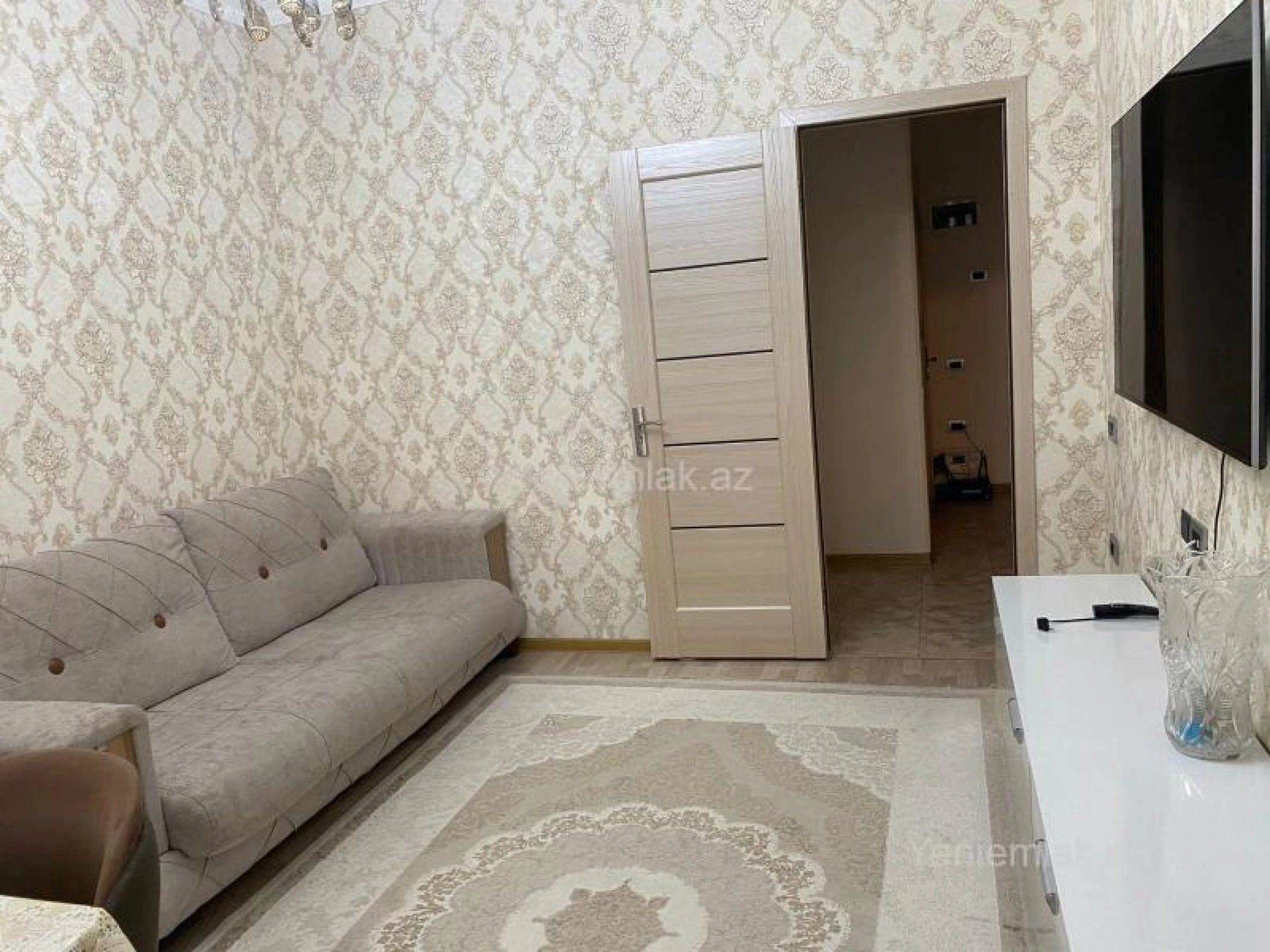 Satılır 2 otaqlı yeni tikili 60 m²