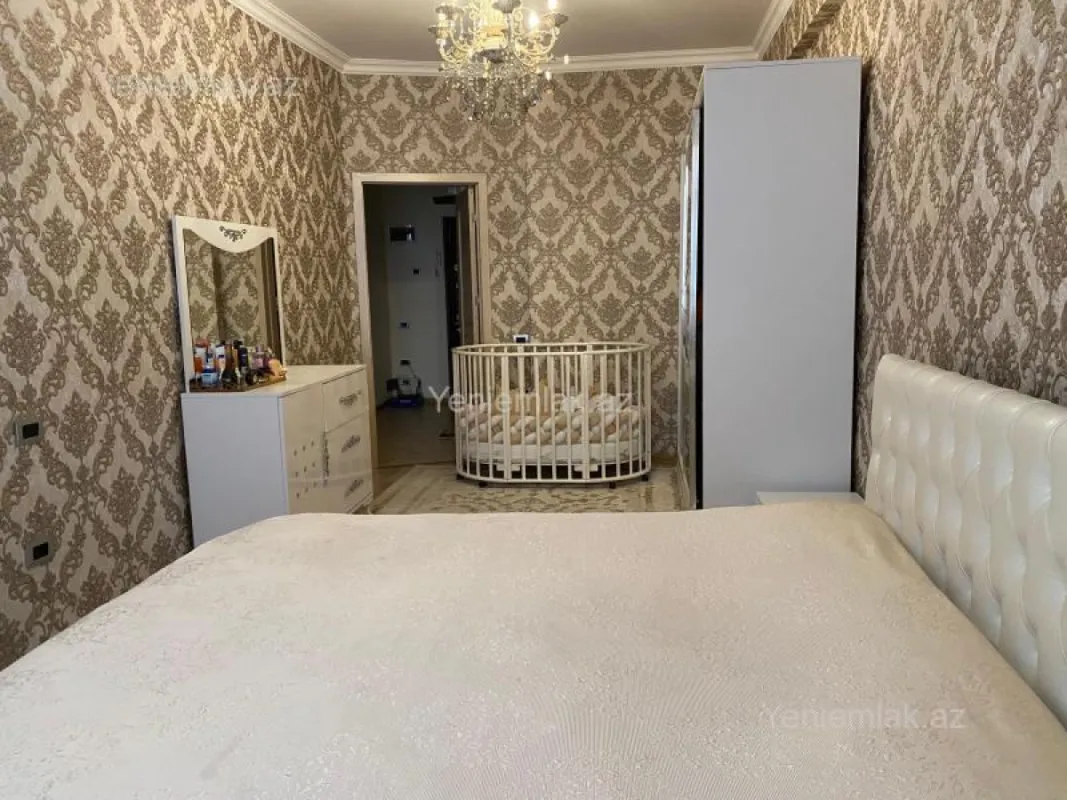 Satılır 2 otaqlı yeni tikili 60 m²