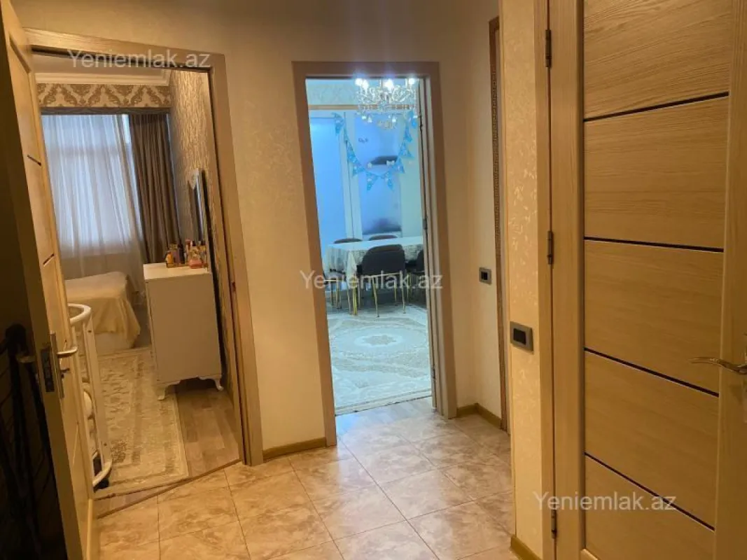 Satılır 2 otaqlı yeni tikili 60 m²