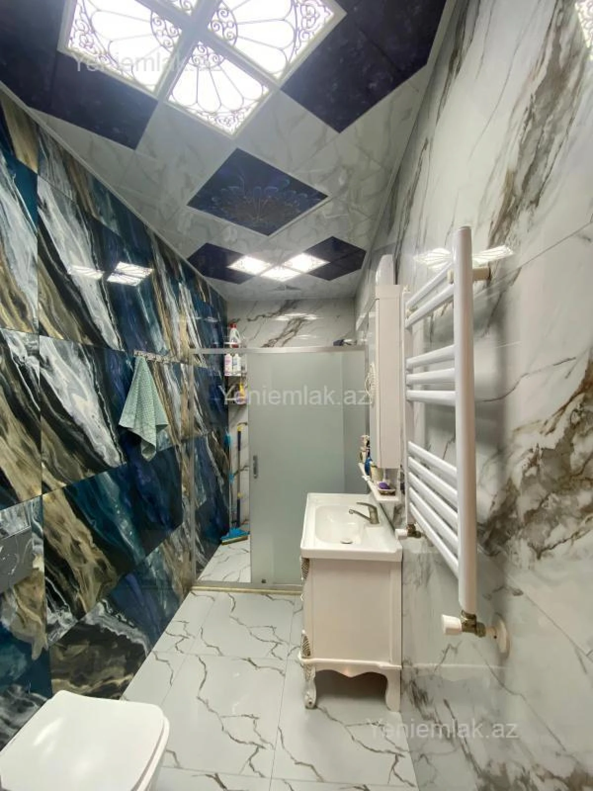 Satılır 2 otaqlı yeni tikili 85.5 m²