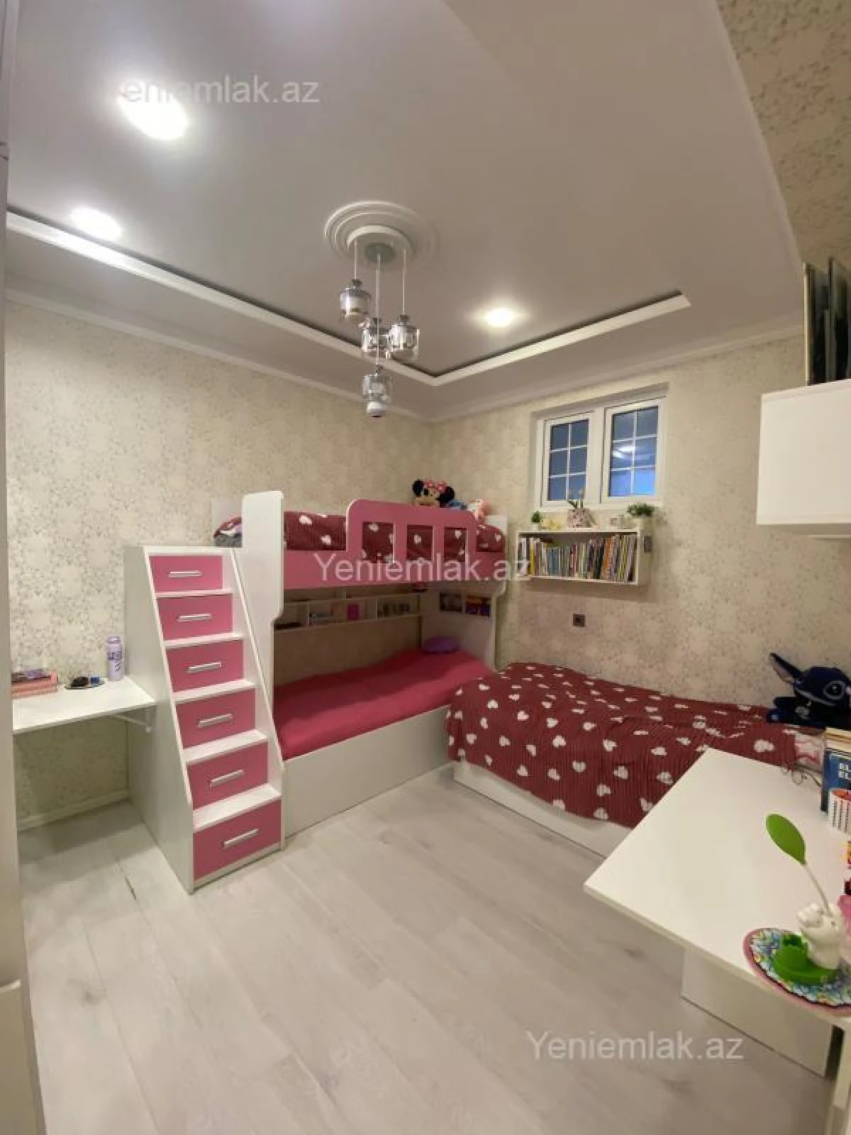Satılır 2 otaqlı yeni tikili 85.5 m²