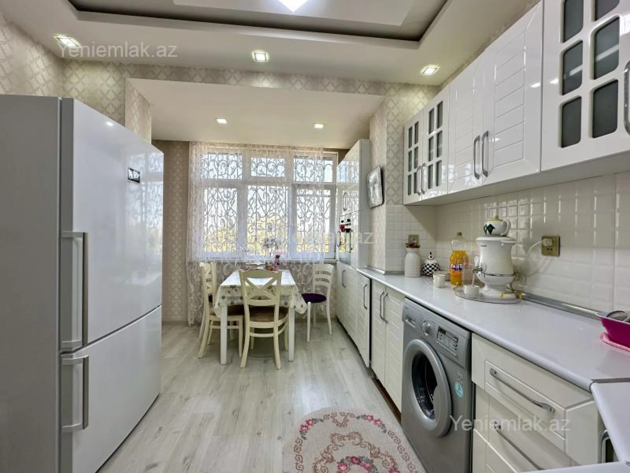 Satılır 3 otaqlı köhnə tikili 70 m²