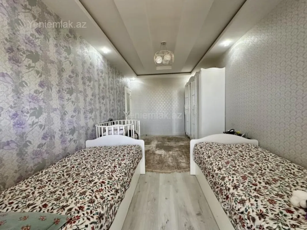 Satılır 3 otaqlı köhnə tikili 70 m²