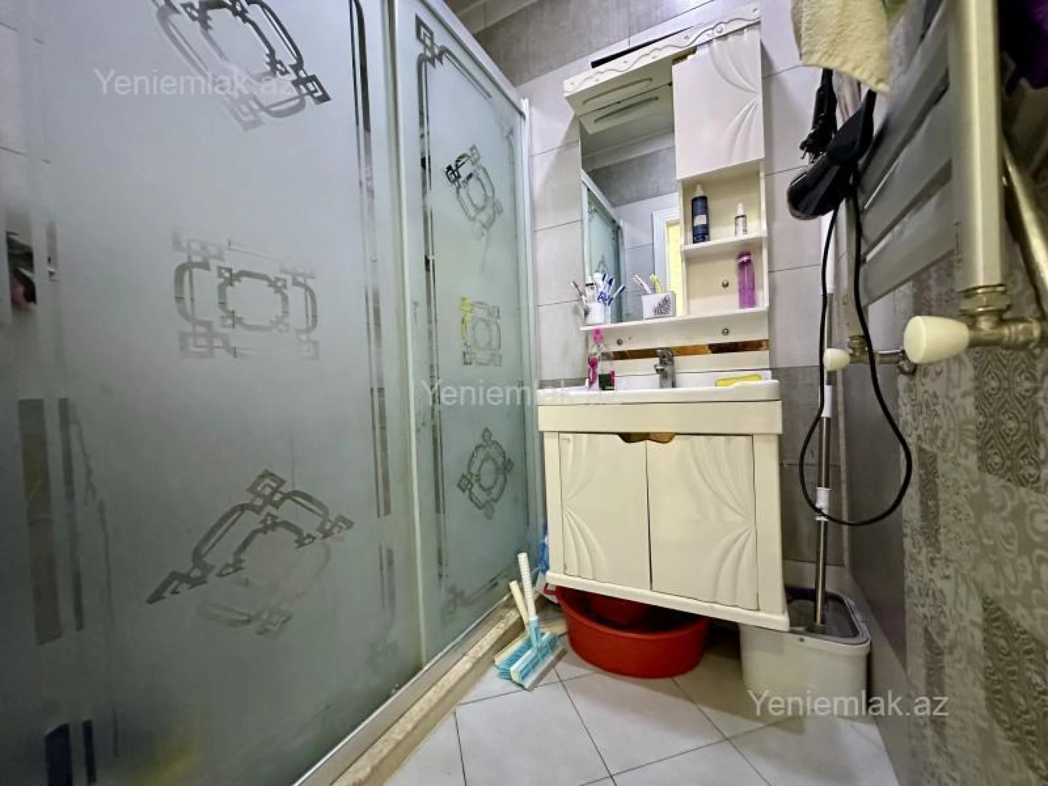 Satılır 3 otaqlı köhnə tikili 70 m²