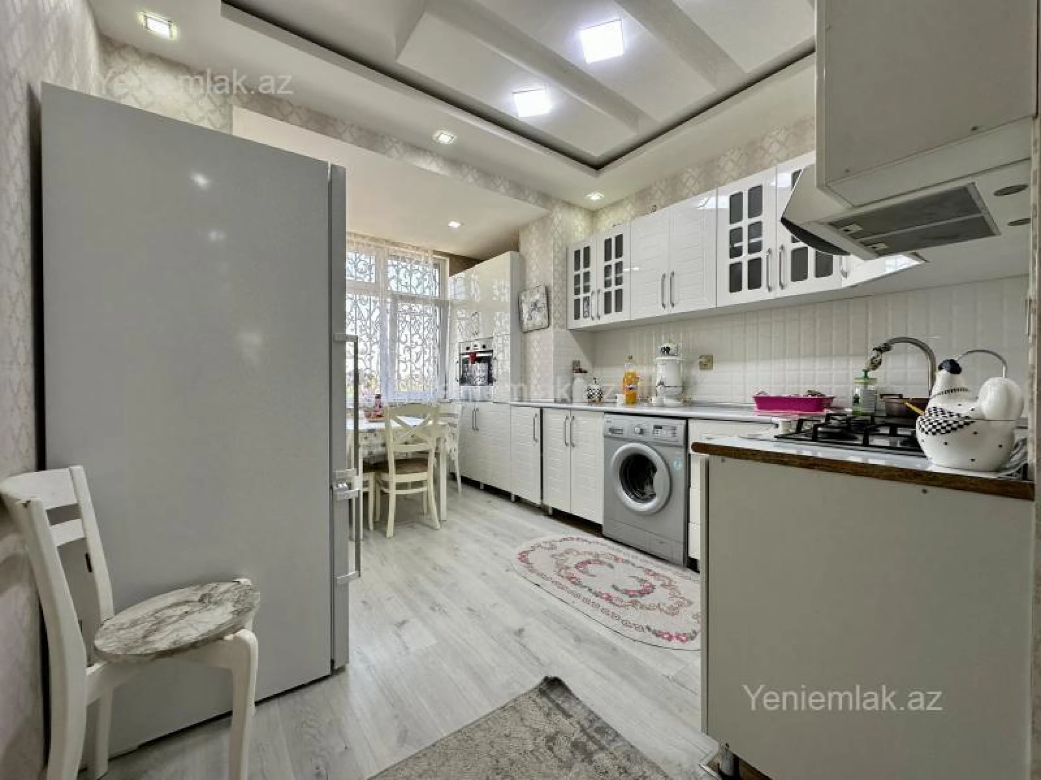 Satılır 3 otaqlı köhnə tikili 70 m²