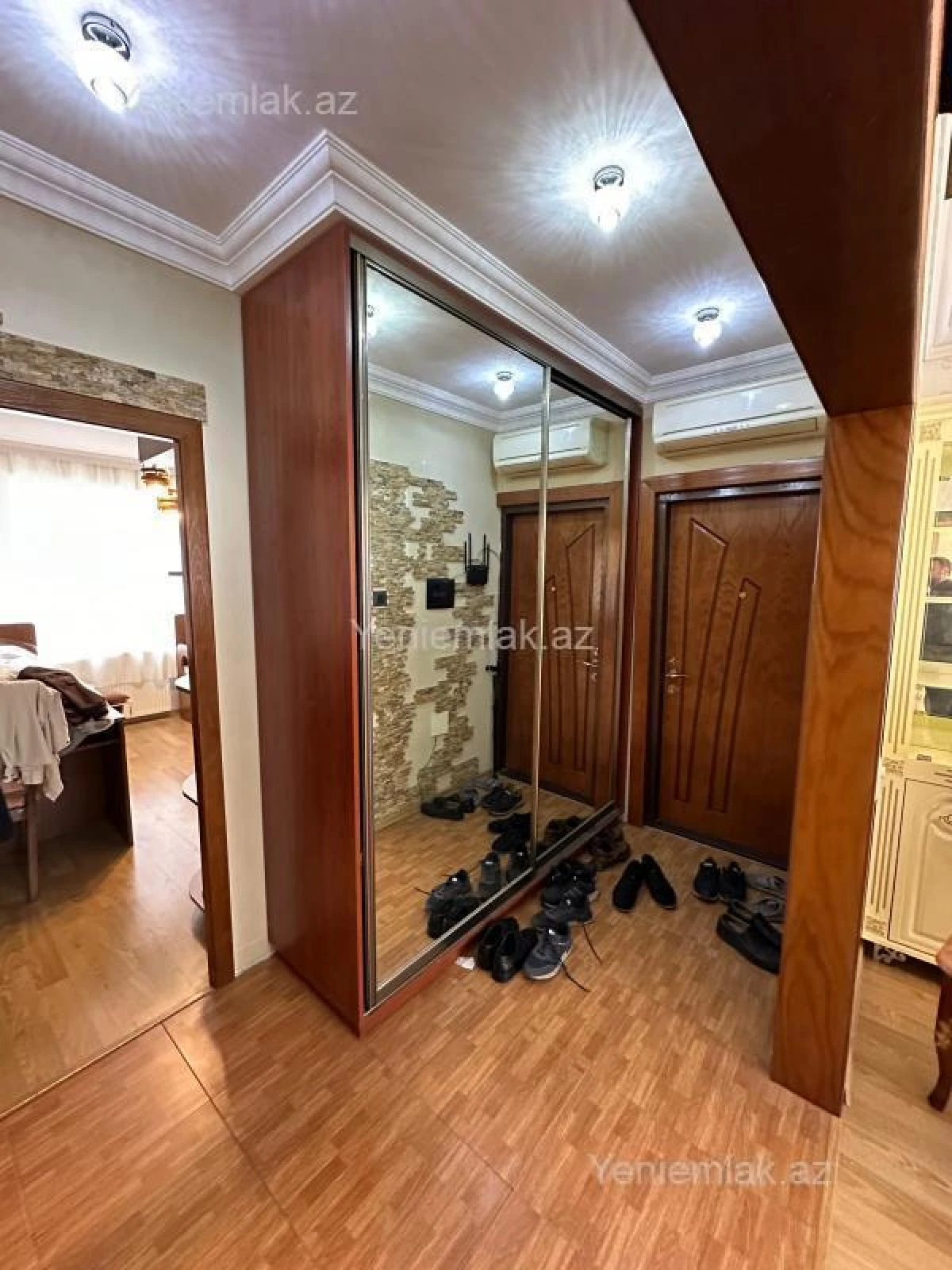 Satılır 3 otaqlı köhnə tikili 78 m²