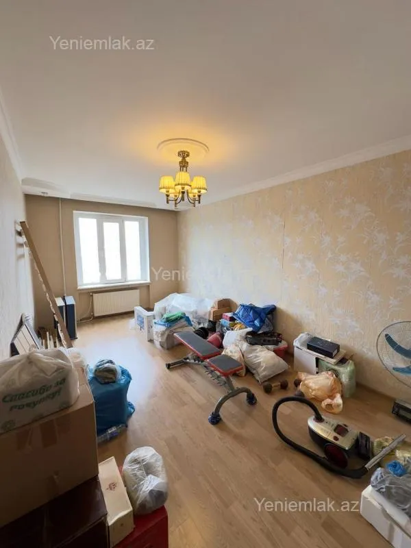 Satılır 3 otaqlı köhnə tikili 78 m²