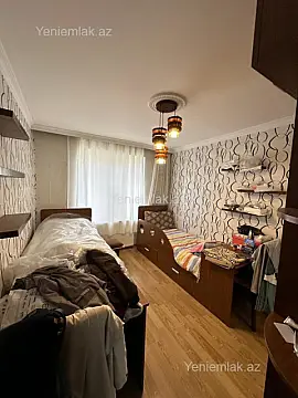 Satılır 3 otaqlı köhnə tikili 78 m²