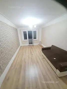 Satılır 1 otaqlı köhnə tikili 30 m² — Sumqayıt, 5-ci mikrorayon 1 otaq 30.00 m²