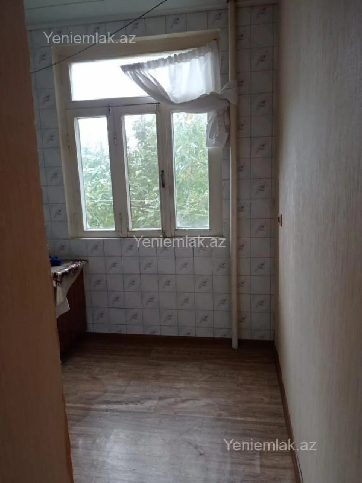 Satılır 2 otaqlı köhnə tikili 50 m²