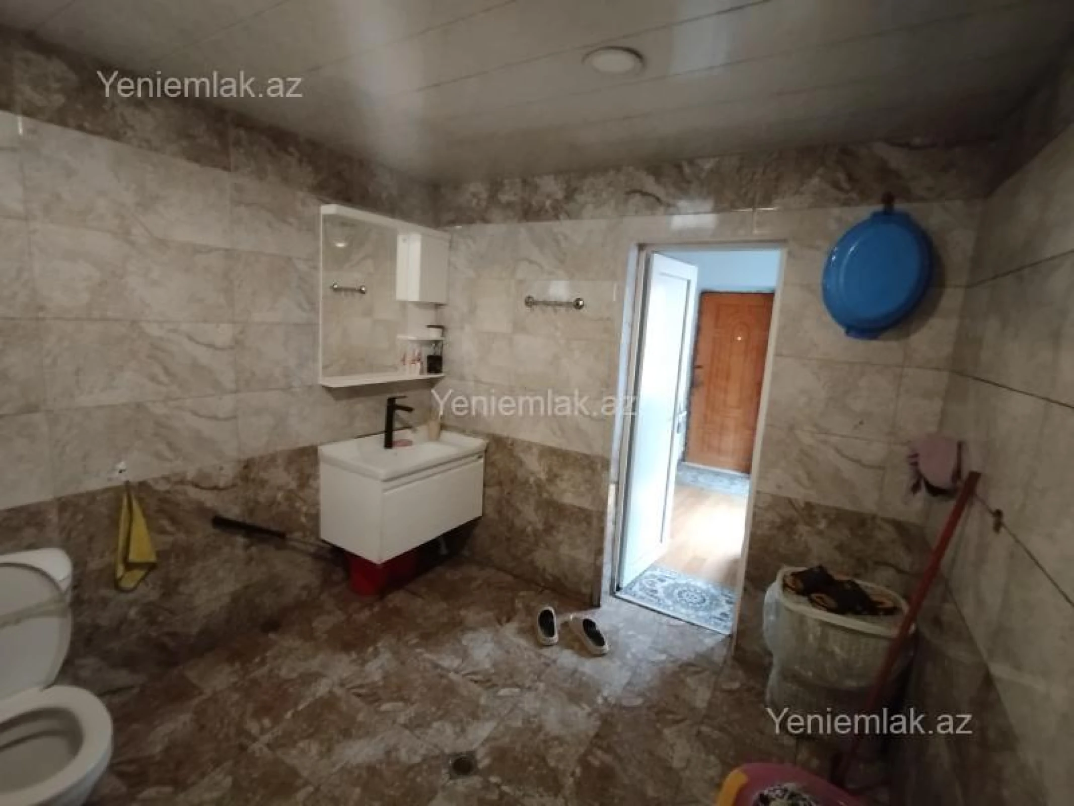 Satılır 6 otaqlı həyət evi 164 m²