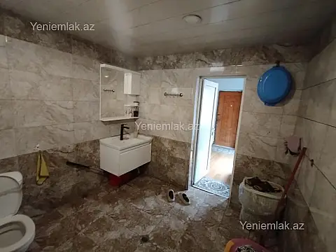 Satılır 6 otaqlı həyət evi 164 m²