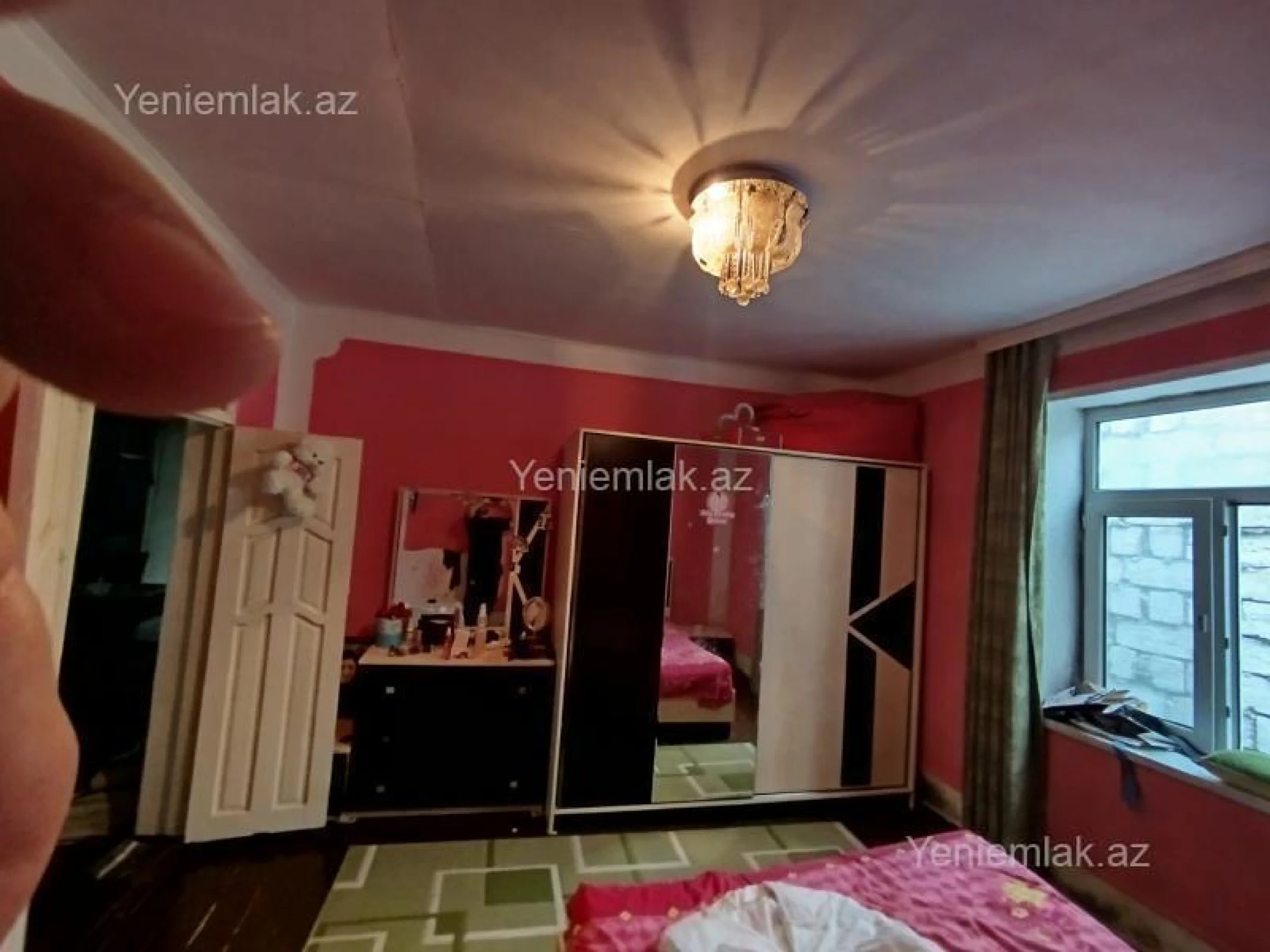 Satılır 6 otaqlı həyət evi 164 m²