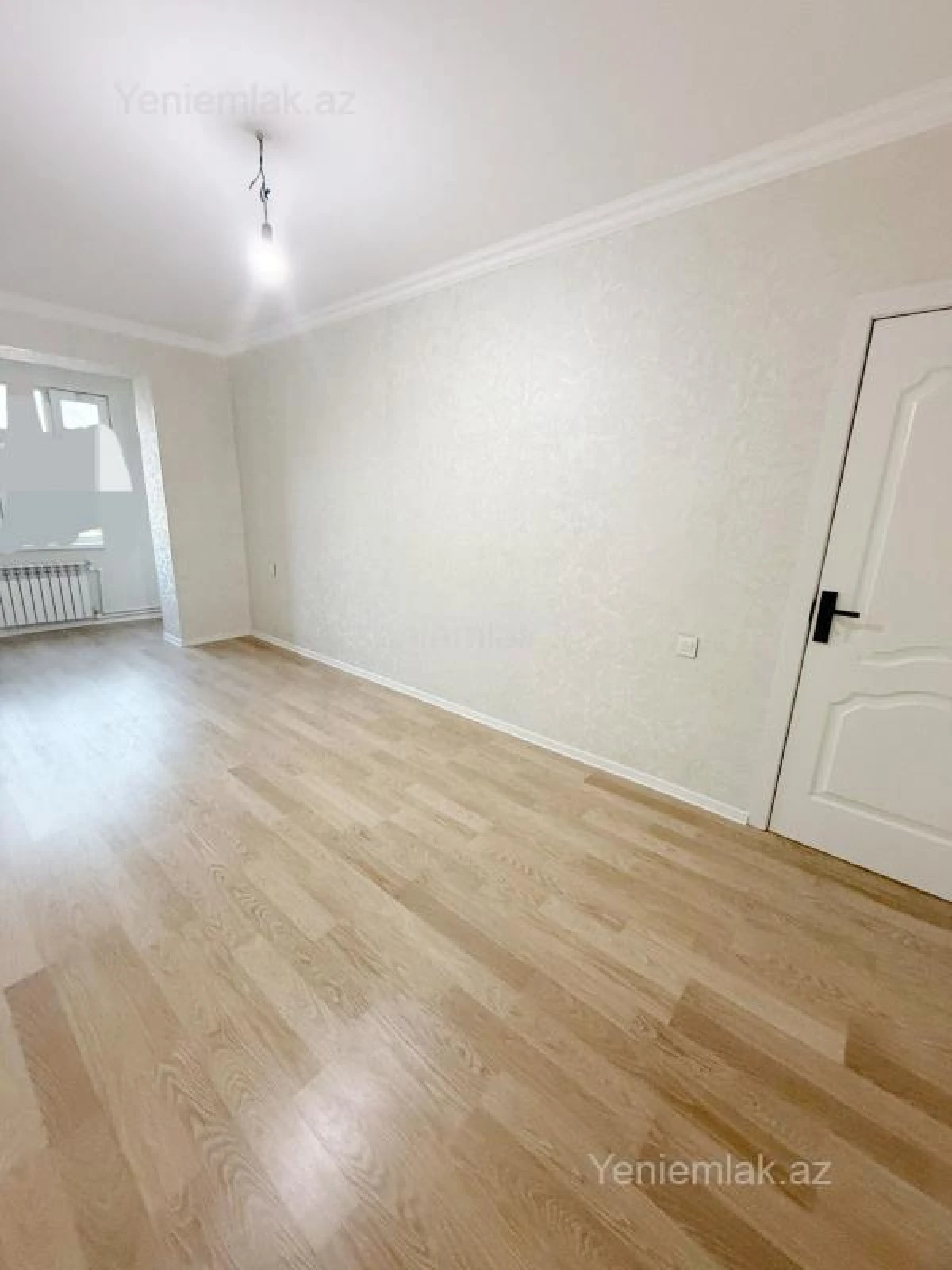 Satılır 2 otaqlı köhnə tikili 52 m²