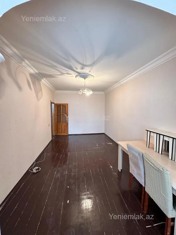 Satılır 3 otaqlı köhnə tikili 78 m²