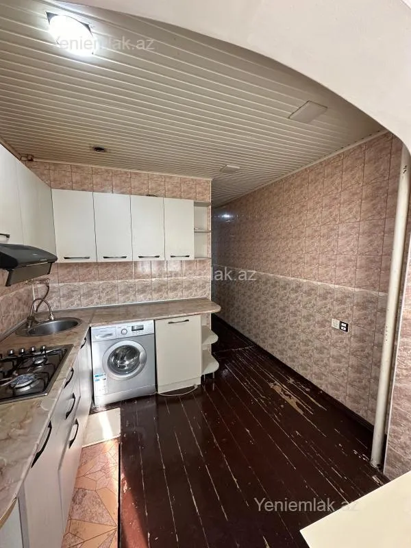 Satılır 3 otaqlı köhnə tikili 78 m²