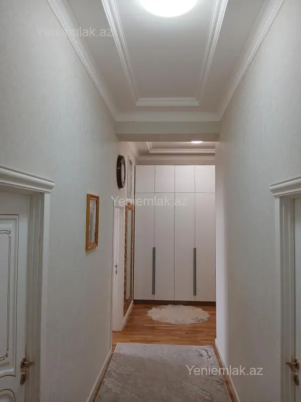 Satılır 4 otaqlı yeni tikili 108 m²