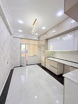 Satılır 2 otaqlı yeni tikili 65 m²