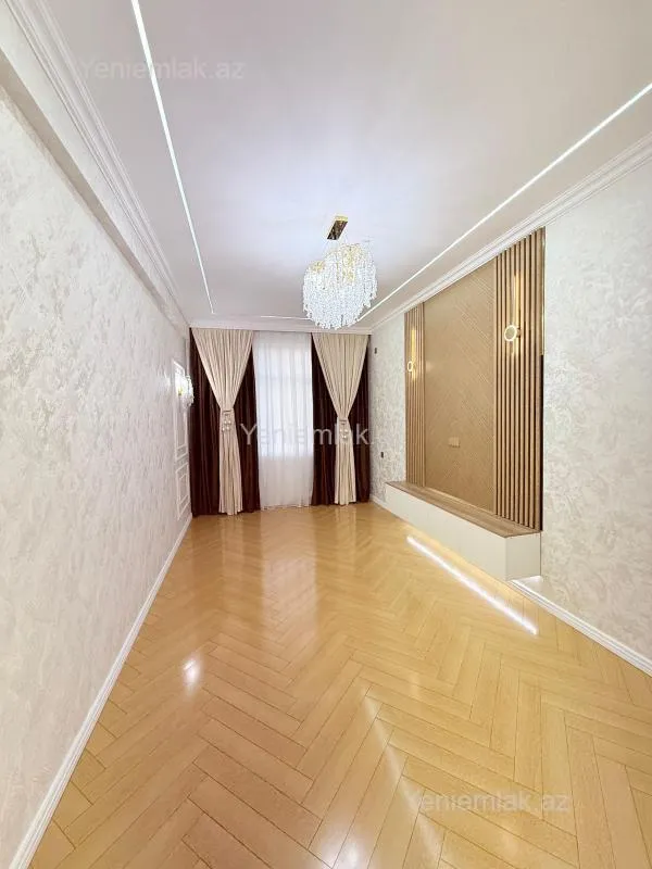 Satılır 2 otaqlı yeni tikili 65 m²