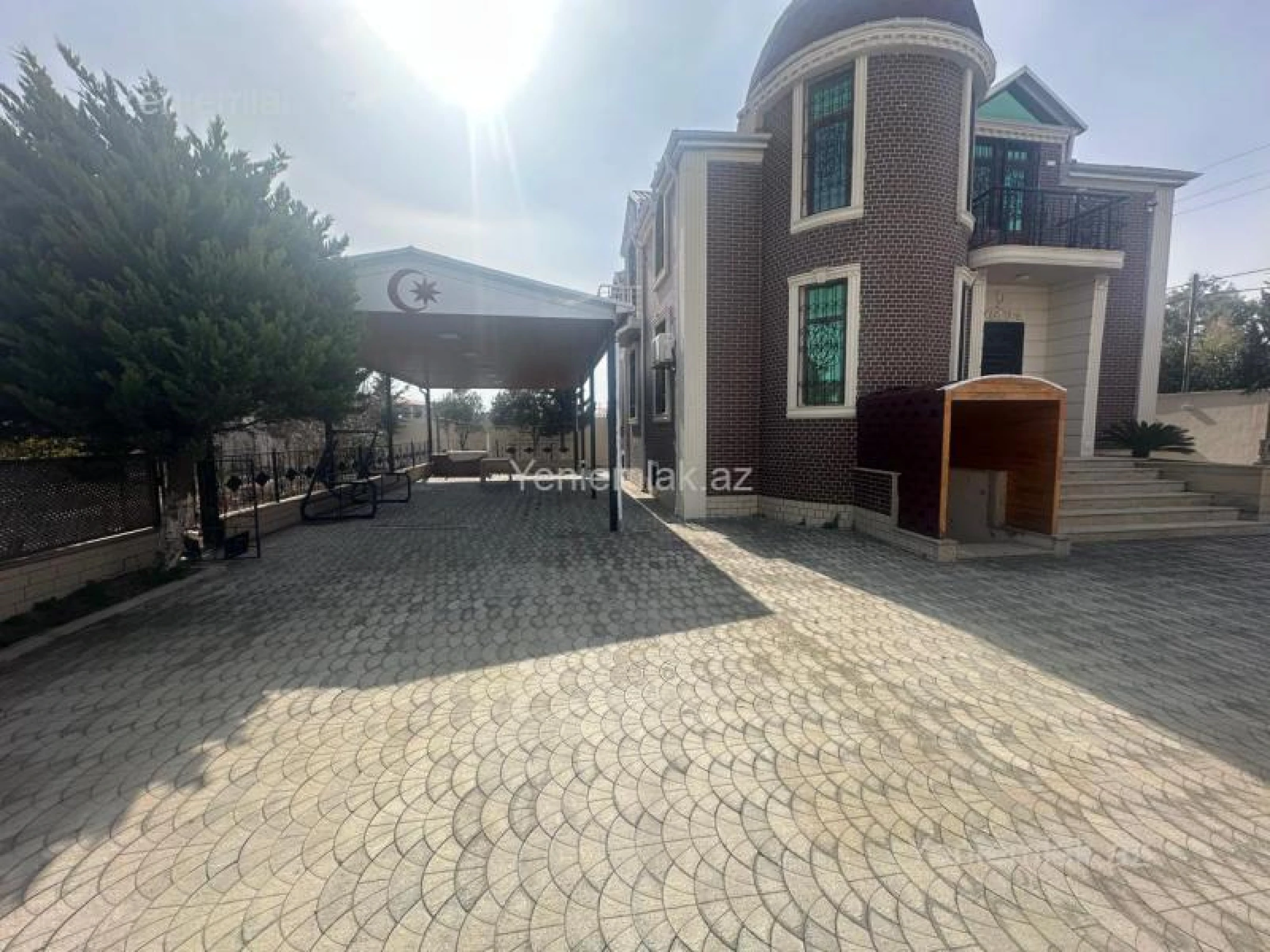 Satılır 6 otaqlı həyət evi 400 m²