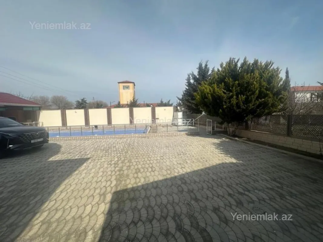 Satılır 6 otaqlı həyət evi 400 m²