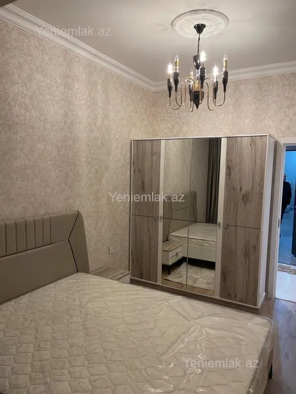 Satılır 2 otaqlı yeni tikili 76 m²