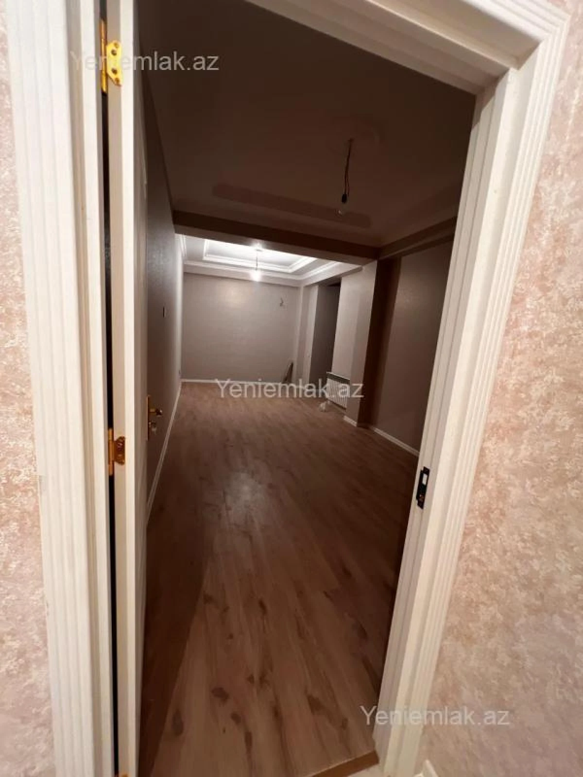Satılır 2 otaqlı yeni tikili 71 m²