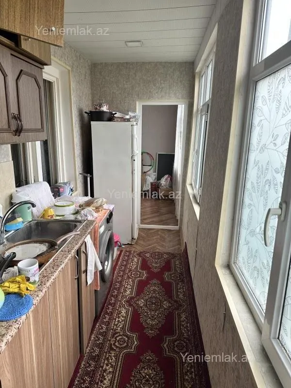 Satılır 2 otaqlı köhnə tikili 60 m²