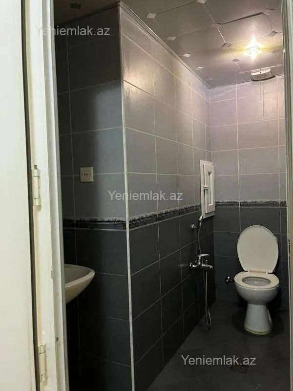 Satılır 2 otaqlı yeni tikili 82 m²