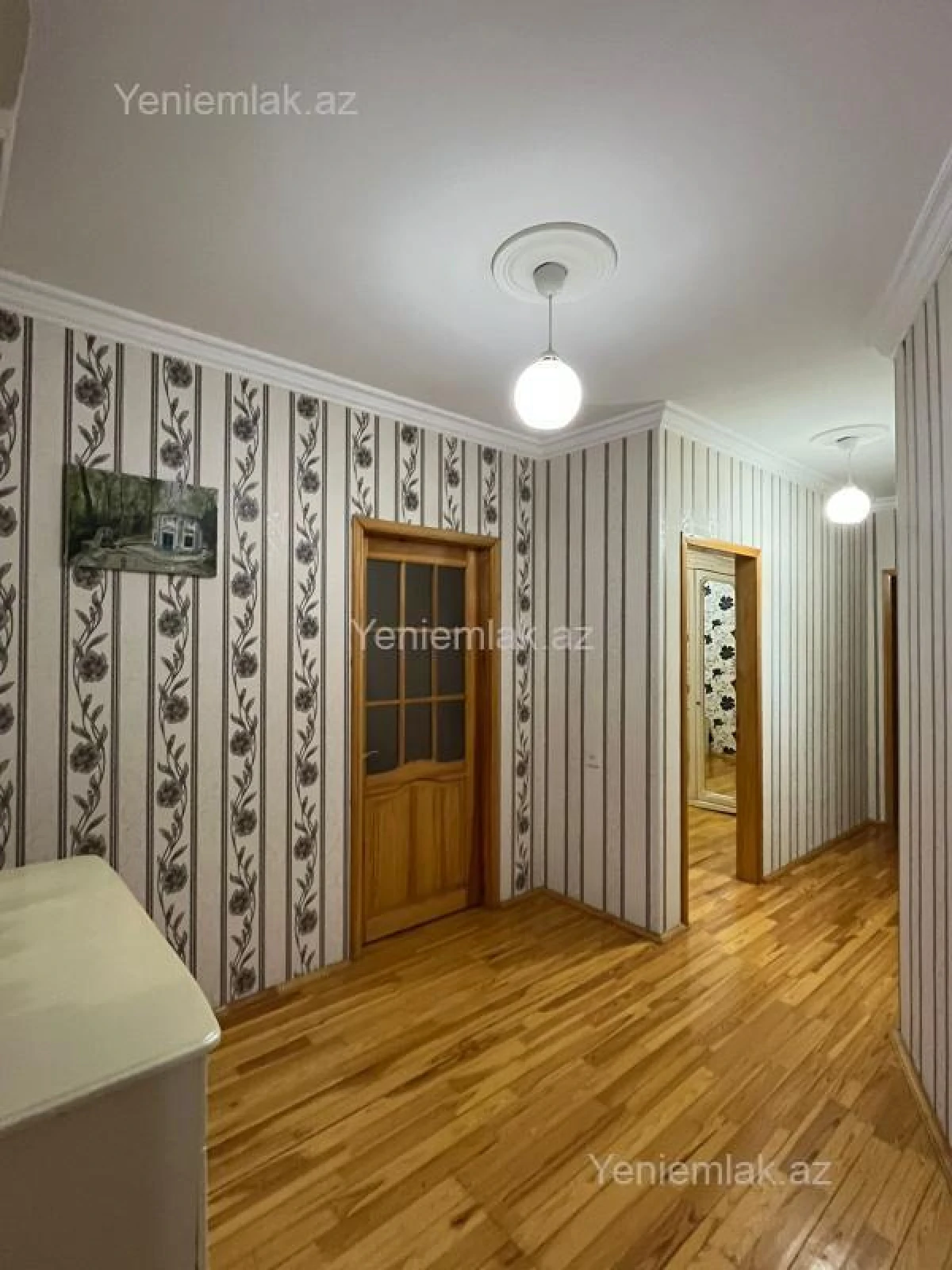 Satılır 2 otaqlı yeni tikili 82 m²