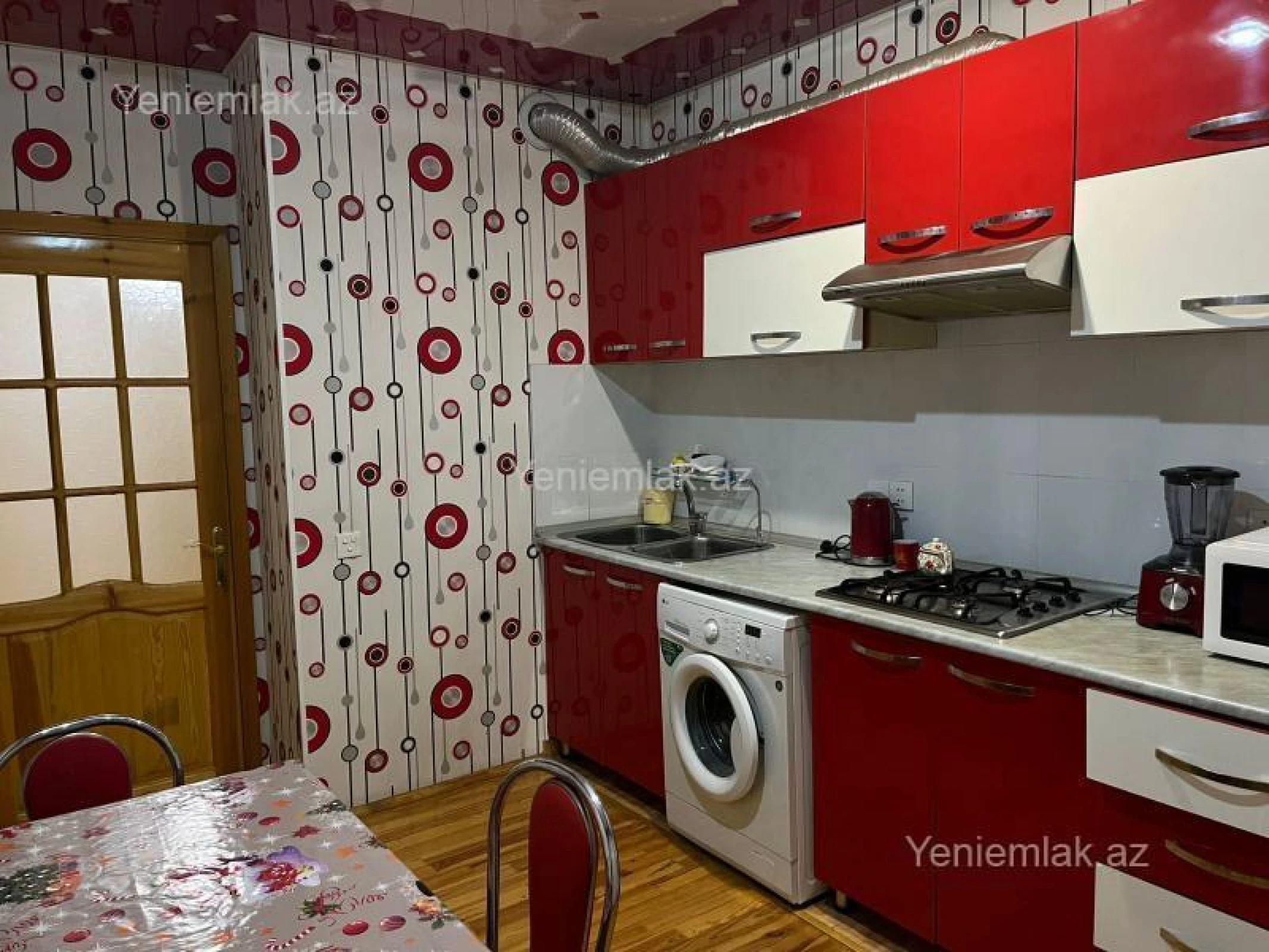 Satılır 2 otaqlı yeni tikili 82 m²