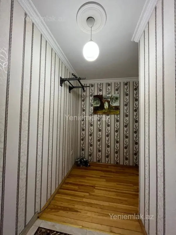 Satılır 2 otaqlı yeni tikili 82 m²