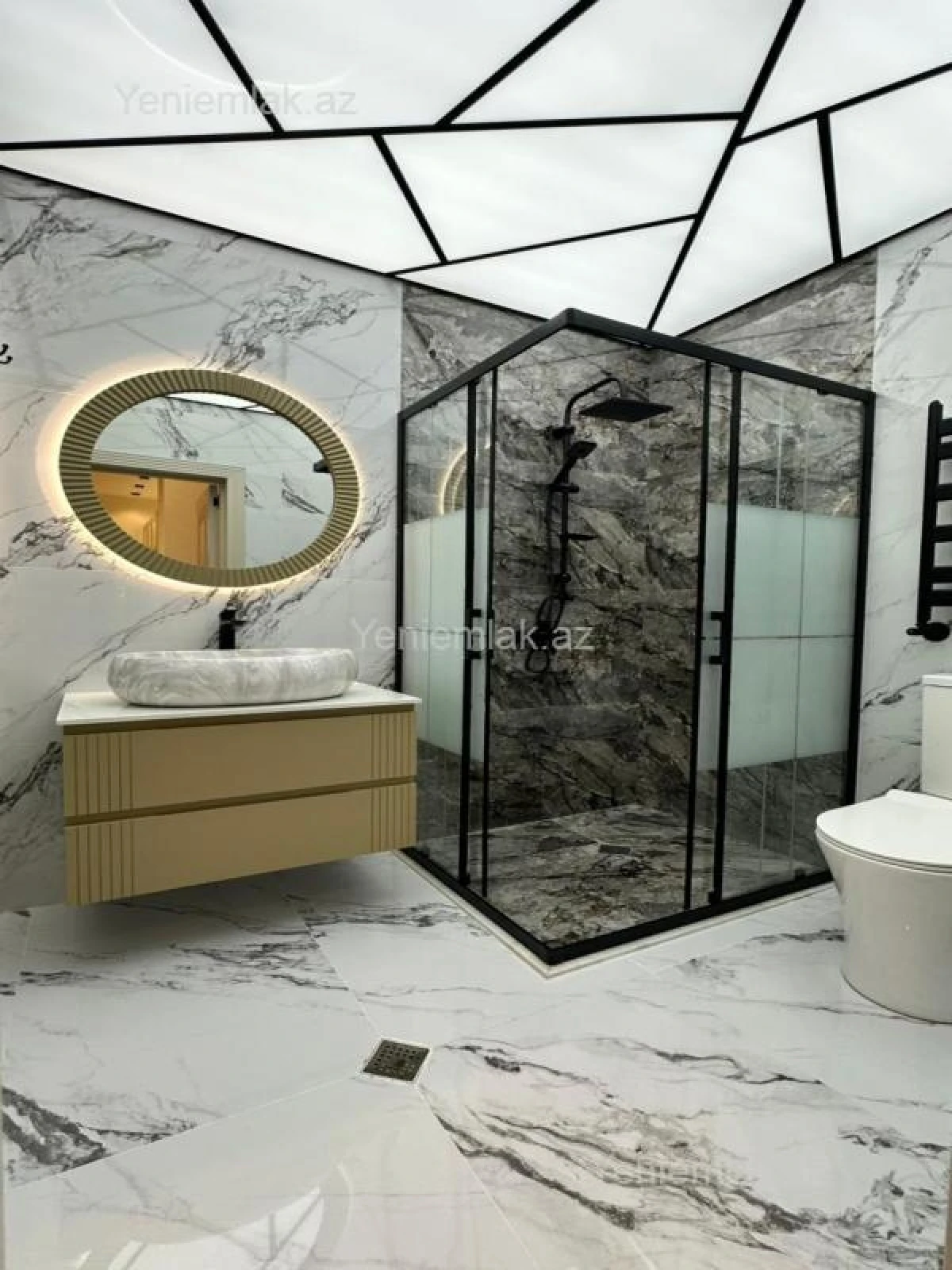 Satılır 3 otaqlı yeni tikili 90 m²