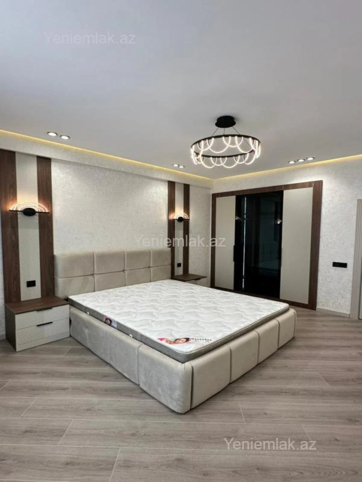 Satılır 3 otaqlı yeni tikili 90 m²